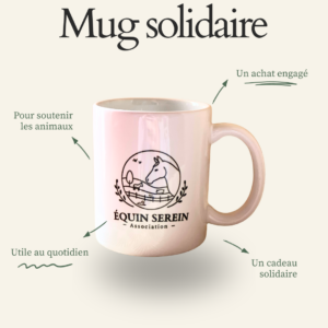 Mug solidaire Équin Serein – tasse blanche avec logo noir et blanc
